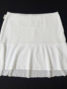 NWT Lucy Diamonds sz 6x Plus Womans white hi / low skirt